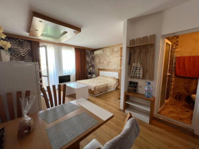 Sweet Home Apartment